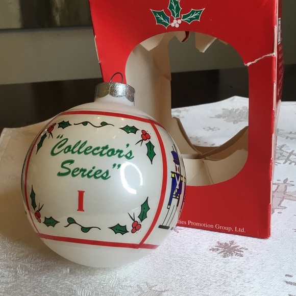 2 for $15! USMC Toys For Tots Foundation Ornament - Picture 2 of 8